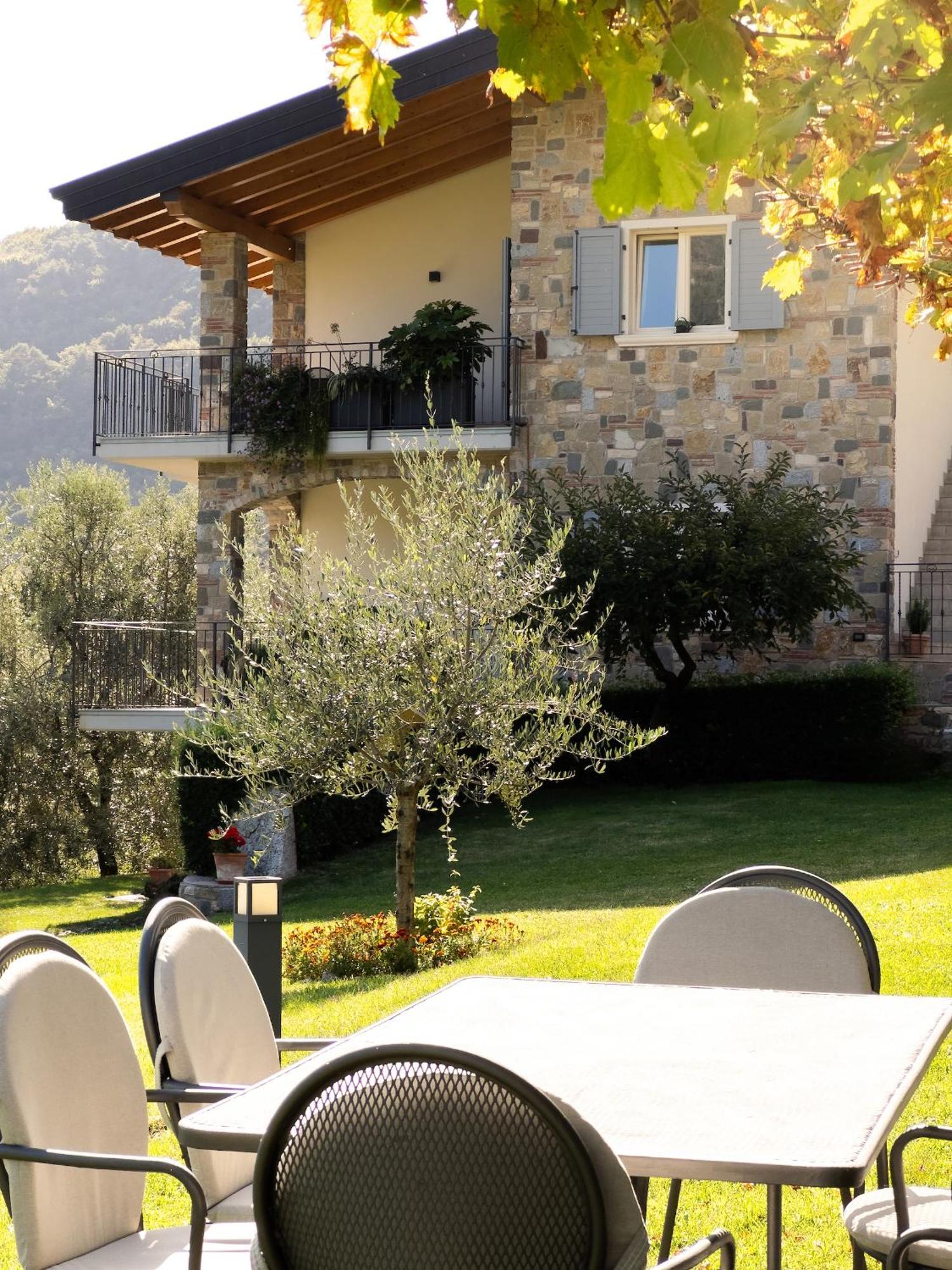 Mos Country House Tremosine 外观 照片