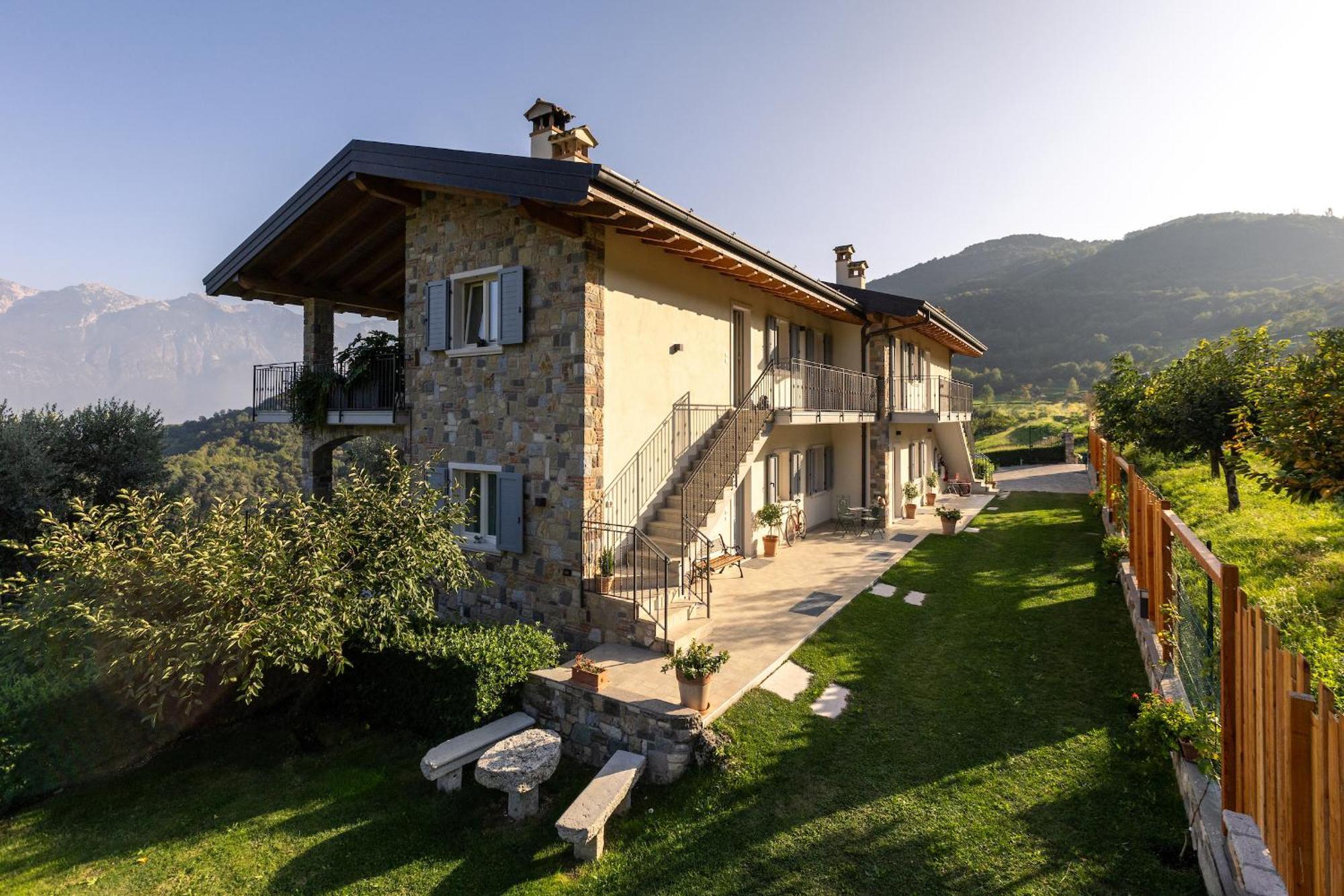 Mos Country House Tremosine 外观 照片